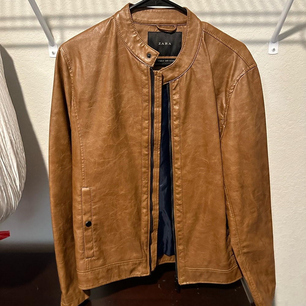 Zara men’s brown leather jacket